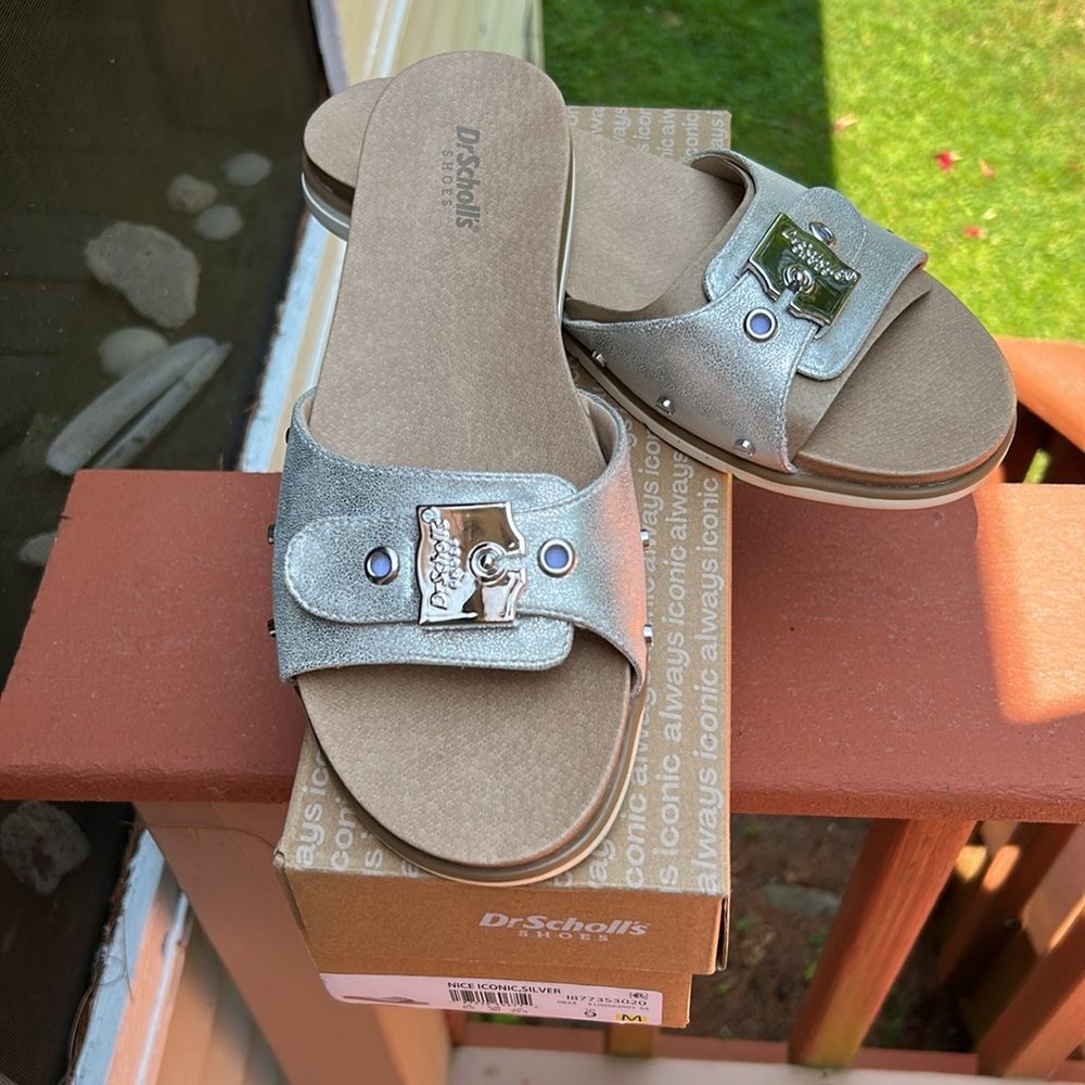 Dr. Scholl's Metallic Silver Nice Iconic Sandal - Picture 3 of 11
